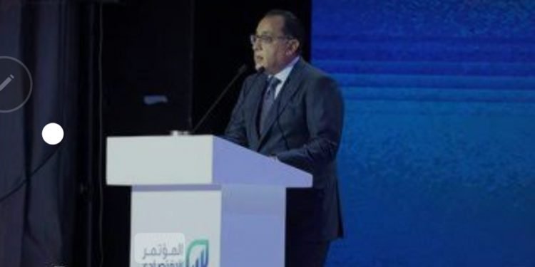 مدبولي : مصر تعاني من 4 أزمات رئيسية منها ضعف السيولة الأجنبية