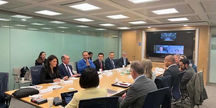 المشاط تشارك في جلسة نقاشية للمنتدي الاقتصادي العالمي حول التجارة والمدفوعات الإلكترونية