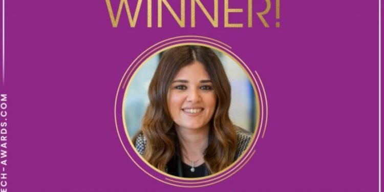 مدير عام مايكروسوفت مصر تفوز بجائزة “Global Leadership Award”