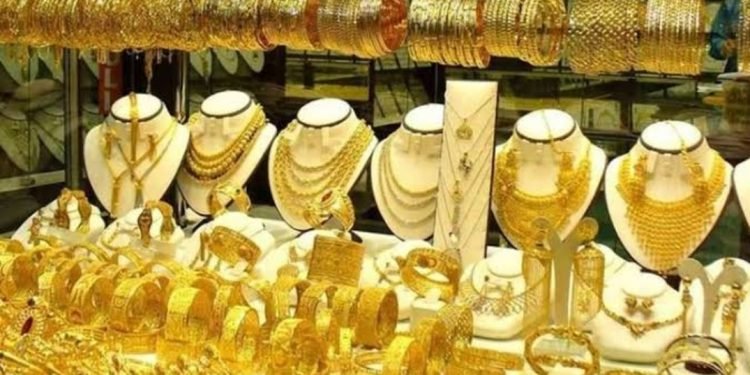 صعود جديد بأسعار  الذهب اليوم الأحد تأثرا  بالدولار..وعيار 21 يقفز 20 جنيه