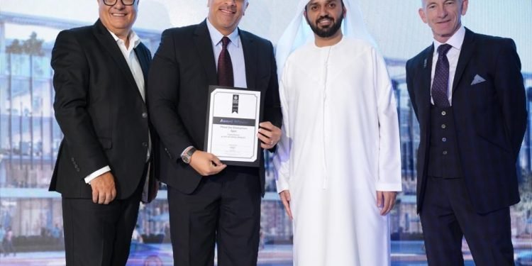 سكاي أبوظبي تفوز بجائزة “African Property Awards 2022” عن مشروعها “Capital Avenue” بالعاصمة الإدارية الجديدة