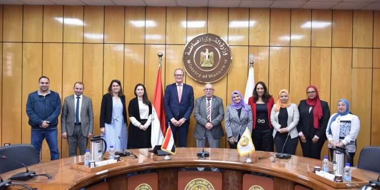 القوي العاملة : نخطط لتجهيز 5 مراكز تدريب على مهن الذكاء الإصطناعى ووظائف المستقبل بناء على دراسة سوق العمل والمهن المطلوبة