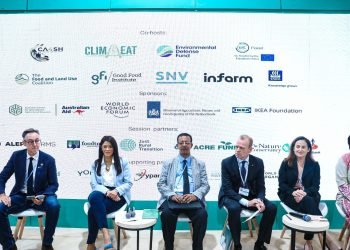 المشاط تستهل فعالياتها بـ “يوم التكيف والزراعة” خلال مؤتمر المناخ COP27 بإلقاء الكلمة الافتتاحية لجلسة نقاشية