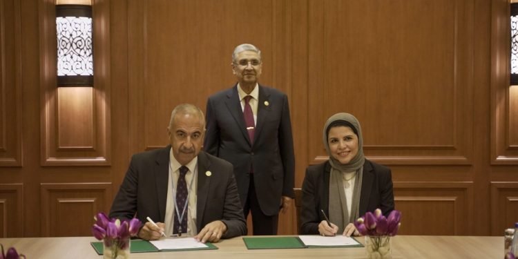 اورنچ مصر توقع بروتوكول تعاون مع هيئة الطاقة الجديدة والمتجددة لتشغيل شبكاتها بالطاقة المتجددة