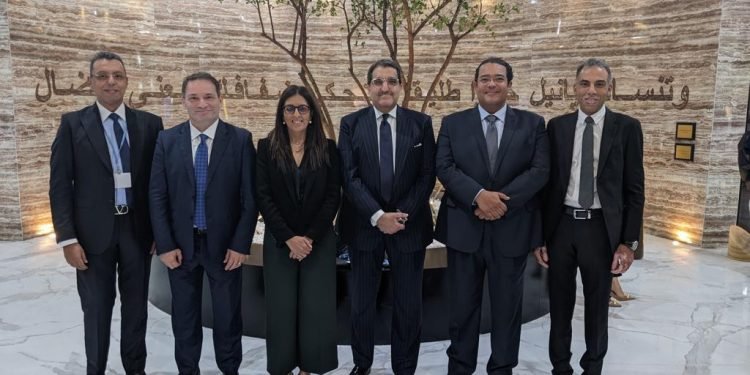 “إي فاينانس” تتوسع في الحوسبة السحابية باستخدام استراتيجية IBM للسحابة الهجينة