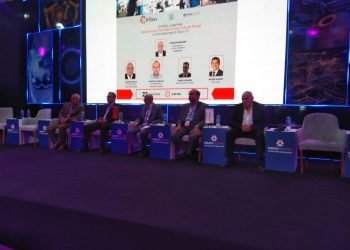 أبرز الفرص والتحديات أمام الشركات والمصانع بالسوق المصرية في جلسة بحضور قادة التصنيع الالكتروني