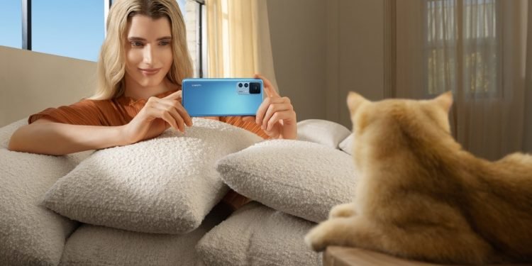 شاومي تطلق أحدث هواتفها بمصر