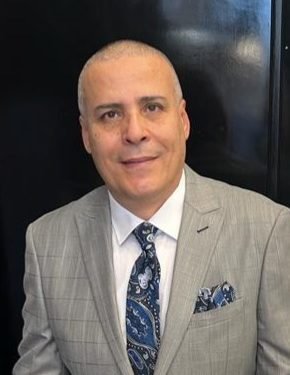 رئيس شعبة المستوردين: يدعو التجار وأصحاب المهن الحرة لسرعة للانضمام لمنظومة الفاتورة الإلكترونية