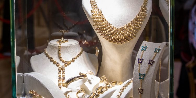 الشعبة العامة للذهب تعلن نتائج المعرض الدولي الثاني المجوهرات ” نبيو 2 “