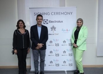 الكترولكس تطلق نسخة جديدة من برنامج “انا الشيف” ضمن مبادرة شركة فيكتوري لينك “واحدة جديدة” بالتعاون مع مستشفى بهية