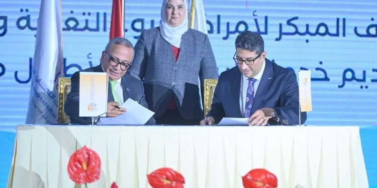 مؤسسة البنك التجاري الدولي وراعي مصر يحتفلا بتوقيع مشروع “أطفال أصحاء” ضمن مبادرة مؤسسة البنك التجاري الدولي “لمصر” لتمويل القوافل الطبية