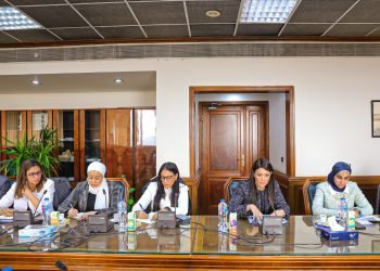 وزيرا التعاون الدولي والري يعقدان اجتماعًا موسعًا لبحث المشروعات المدرجة ضمن برنامج “نُوَفِّي”