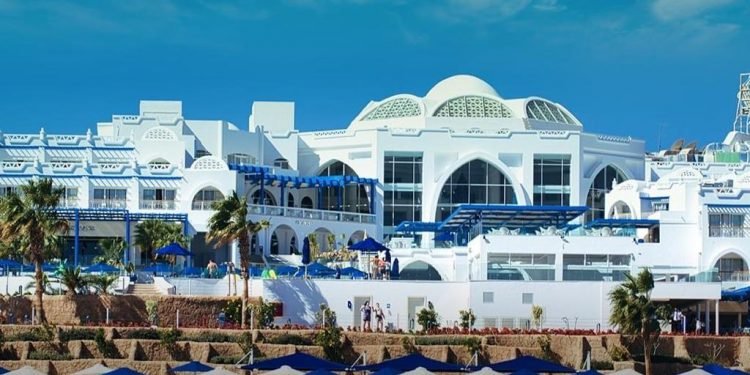 منتجعات بيك الباتروس بشرم الشيخ ومرسى علم تحصد جوائز هوليداي شيك العالمية لعام 2023