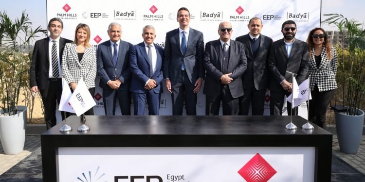 “بالم هيلز للتعمير” توقع اتفاقية مع “منصة مصر للتعليم” لإقامة مدرسة جيمس البريطانية الدولية بمدينة باديا