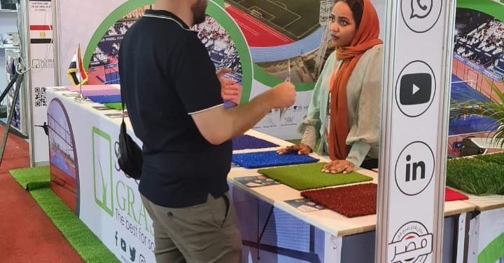 سفير مصر في السودان يشيد بمشاركة 16 شركة مصرية بمعرض الخرطوم الدولي