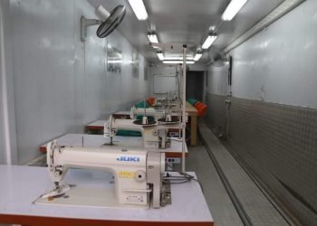 بالصور والفيديو..انطلاق عربة تدريب متنقلة من “القوي العاملة ” إلى “سانت كاترين”