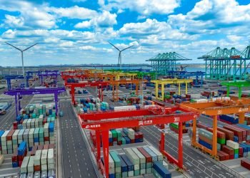 ميناء تيانجين وهواوي يعززان شراكتهما لبناء توأم رقمي لأول محطة ذكية خالية من الانبعاثات الكربونية