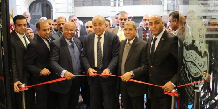 “المصيلحي” و”عشماوي” و”العربي” يفتتحون مركز تميز نموذجي جديد بغرفة القاهرة