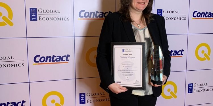 مؤسسة التضامن للتمويل الأصغر تفوز بجائزتي أفضل رئيس تنفيذي وأفضل منتج للتمويل الأكثر ابتكاراً لعام 2022