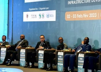 رئيس الوزراء يسلط الضوء على التجربة المصرية في مشروعات البنية التحتية..ويؤكد حان الوقت لبناء شراكات  متبادلة مع القطاع الخاص في افريقيا