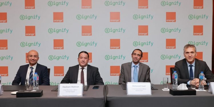 الرئيس التنفيذي لسيجنيفاي العالمية يبحث عن شراكات تدعم رؤية الدولة لكفاءة الطاقة بمصر