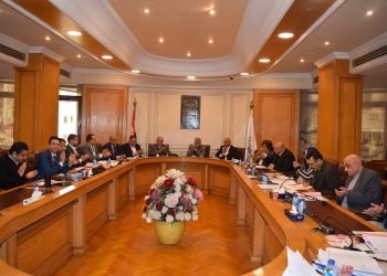 بالإجماع..مجلس إدارة غرفة القاهرة يُبايع إبراهيم العربي رئيساً لغرفة القاهرة للدورة الجديدة2023-2027