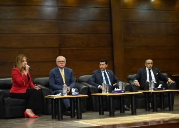 د.أشرف صبحي يدشن فعاليات “نادي شباب العرب”