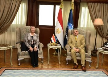 وزيرة البيئة تبحث مع الفريق أسامة ربيع سبل تعزيز الاقتصاد الأزرق وجهود تطوير وتنمية البحيرات المصرية  بحثت الدكتورة