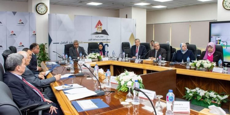 “مركز المعلومات” بمجلس الوزراء يبحث اتجاهات “الحوكمة” ضمن الإعداد لمشروع بحثي حول سيناريوهات التعامل مع تحديات الاقتصاد العالمي في 2023 و2024