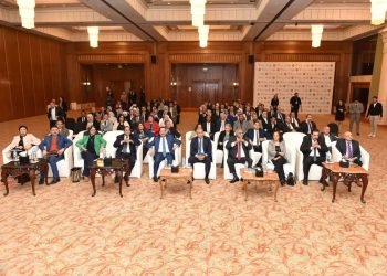 وزير القوى العاملة يعلن البث التجريبي للبوابة الجيومكانية لرقمنة “خدمات الوزارة”