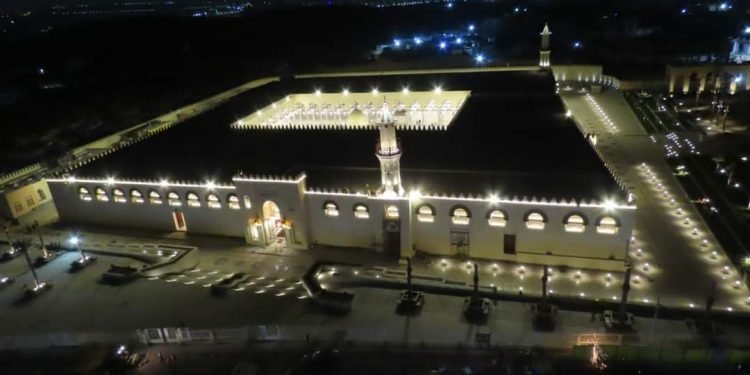 مسجد عمرو بن العاص فى أبهى صورة استعدادا لرمضان بعد أعمال التطوير والترميم ورفع الكفاءة