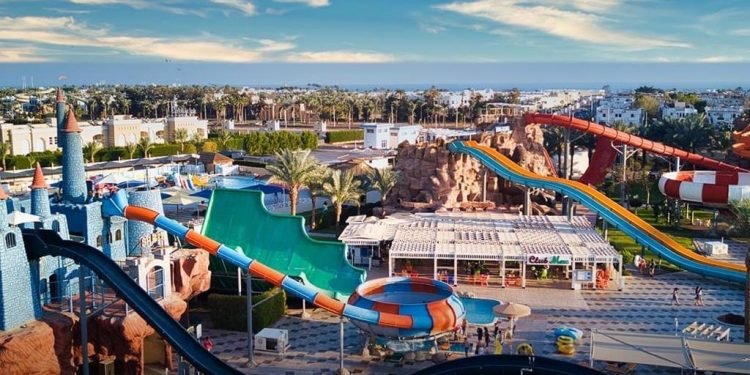 منتجع الباتروس اكوا بلو بشرم الشيخ يحصد المركز الاول كأفضل منتجعات الأطفال فى مصر