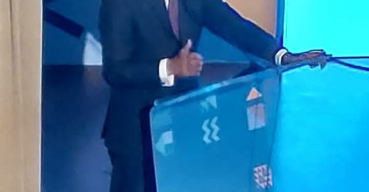 وزير الاتصالات : نستهدف افتتاح 17 مركزا لمساعدة رواد الأعمال خلال عام