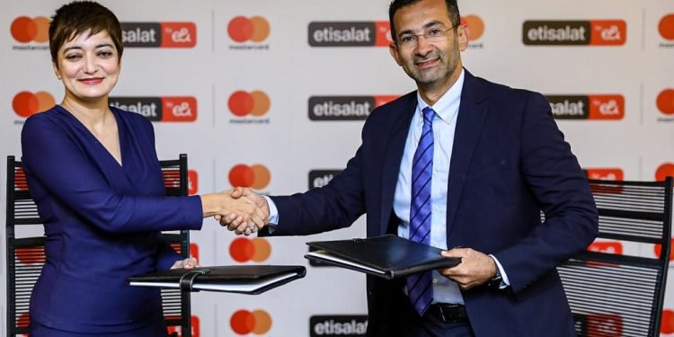 “اتصالات من e& مصر” تتعاون مع ماستركارد لتطوير منظومة المدفوعات الرقمية لملايين العملاء في مصر