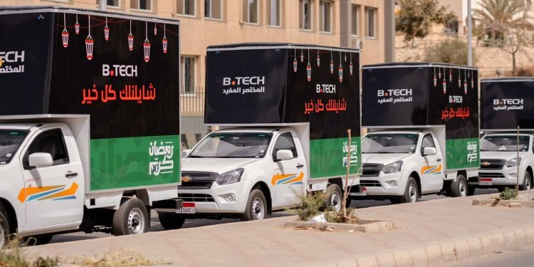 حملة بي تك الرمضانية “شايلنلك كل خير” مع بنك الطعام تصل لـ 10,000 أسرة في صعيد مصر