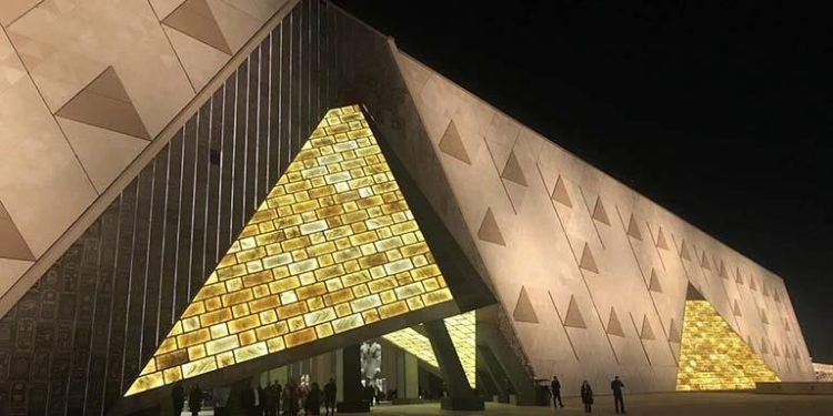 فى أول ايام العيد الفطر المتحف المصرى الكبير مجانا للأطفال وبـ75 جنيها للطلاب