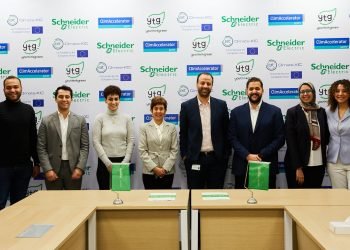 شنايدر إلكتريك توقع مذكرة تفاهم مع شركةYouthinkgreen Egypt   لتصبح الشريك التكنولوجي لبرنامج ClimAccelerator لتسريع الأعمال 