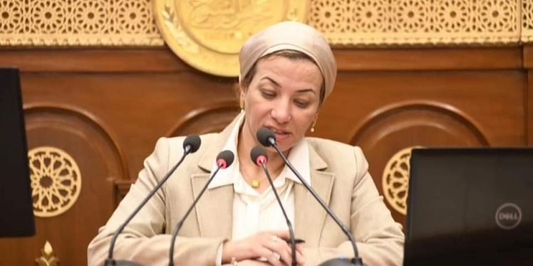 وزيرة البيئة تستعرض ملامح تعزيز الحكومة للاقتصاد الدوار للاستفادة المثلى من الموارد الطبيعية