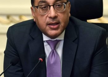 رئيس الوزراء يهنئ شيخ الأزهر بعيد الفطر المبارك