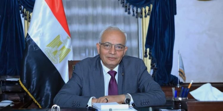 وزير التربية والتعليم يقرر تأجيل امتحانات الثانوية العامة والدبلومات الفنية بمدارس البعثة التعليمية المصرية بالسودان