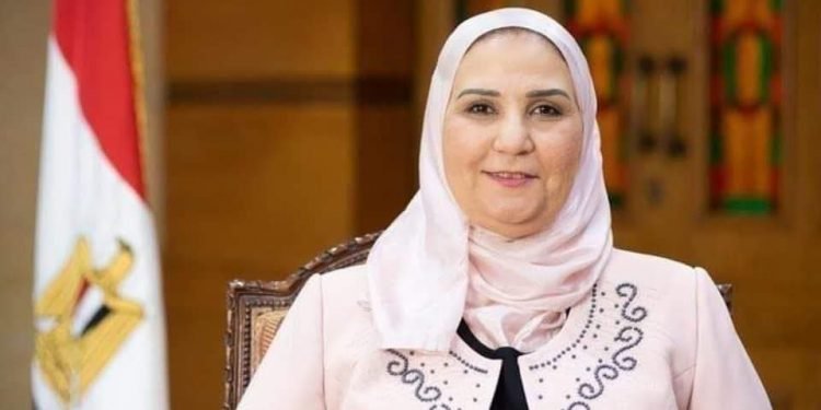 القباج توجه بصرف مساعدات شهرية عاجلة لأسر صيادين تم وقفهم عن العمل خارج مصر