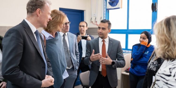 مدرسة “بي تك” للتكنولوجيا التطبيقية تستقبل وفد من المفوضية الأوروبية وتستعرض أساليب التعليم الفني المبتكرة