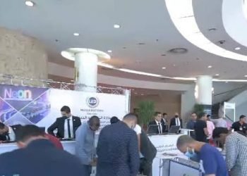 انطلاق المعرض الدولى لتكنولوجيا الليد ونظم الاضاءة الحديثة والديكورية والمكونات الاليكترونية