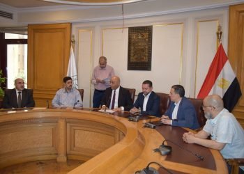 بالتزكية ” غنيم” رئيسًا لشُعبة الاقتصاد الرقمي ..و” حسن وعبد الفتاح” نائبان..و”مصطفي” سكرتيرًا