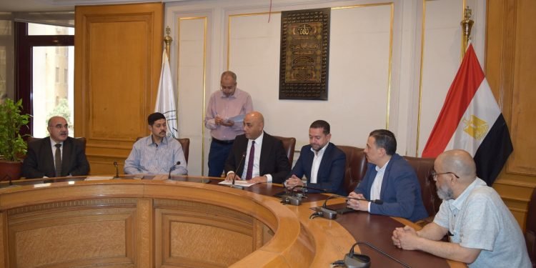 بالتزكية ” غنيم” رئيسًا لشُعبة الاقتصاد الرقمي ..و” حسن وعبد الفتاح” نائبان..و”مصطفي” سكرتيرًا