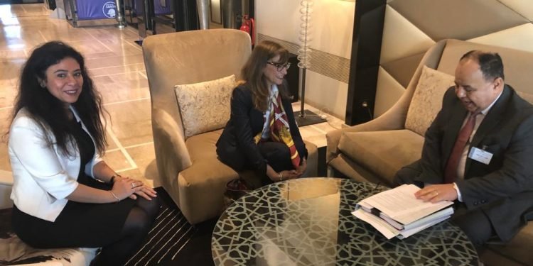 وزير المالية.. فى لقائه مع مدير مركز السياسة الضريبية والإدارة بمنظمة التعاون الاقتصادي والتنمية