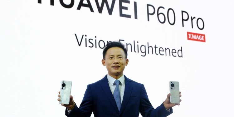Huawei launched a new range of flagship products at the launch event of the HUAWEI P60 series in the Middle East and Africa region
