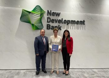 وزير المالية.. محافظ مصر ببنك التنمية الجديد :  نتطلع لشراكات فعالة مع البنك للمساهمة في تحقيق التنمية بتمويلات ميسرة