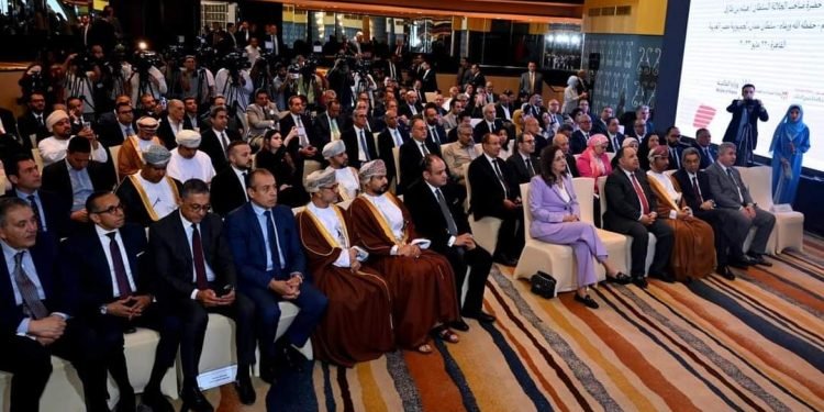 وزير التجارة والصناعة يفتتح فعاليات منتدى الأعمال المصري العماني