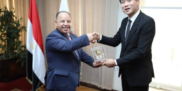 سفير كوريا الجنوبية بالقاهرة:  أعتز بفترة عملي في مصر.. ذات الحضارة العريقة  كل التقدير لدور وزارة المالية في حل مشكلات الشركات الكورية